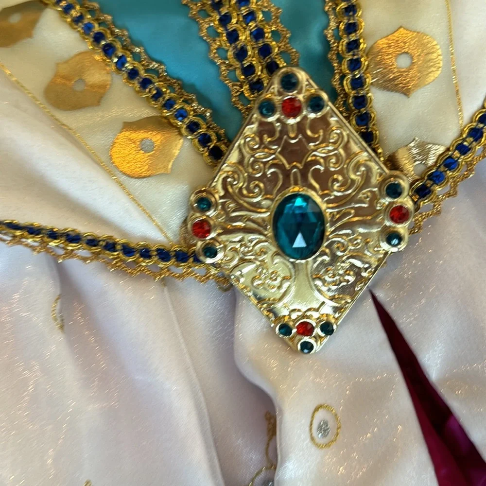 Disney 9/10 Jasmine Aladdin Dreams Come True Disney Designer Collection